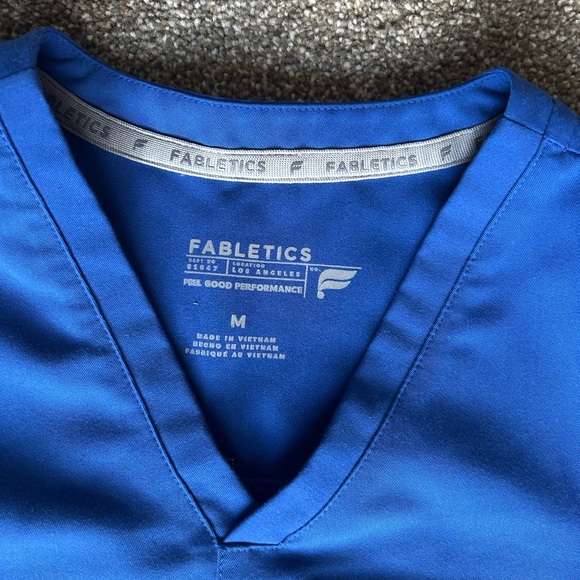 Fabletics Royal Blue Scrub Set - Picture 4 of 12